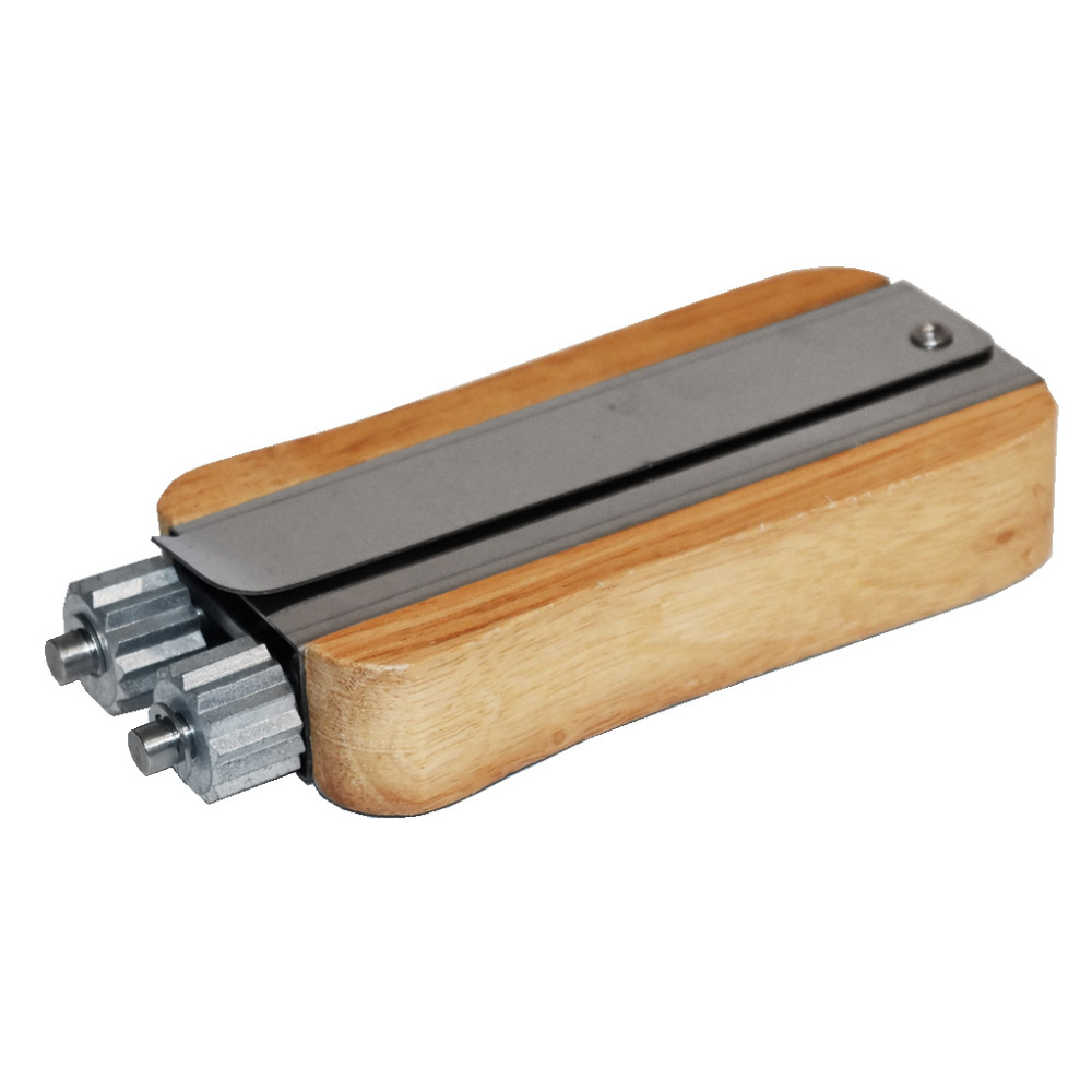 Wire crimper with wooden handle