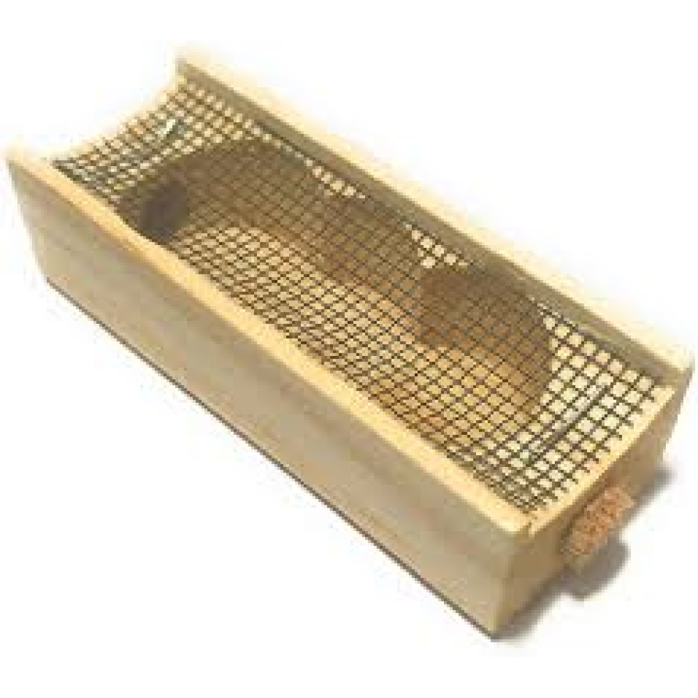 Wooden Queen Cage